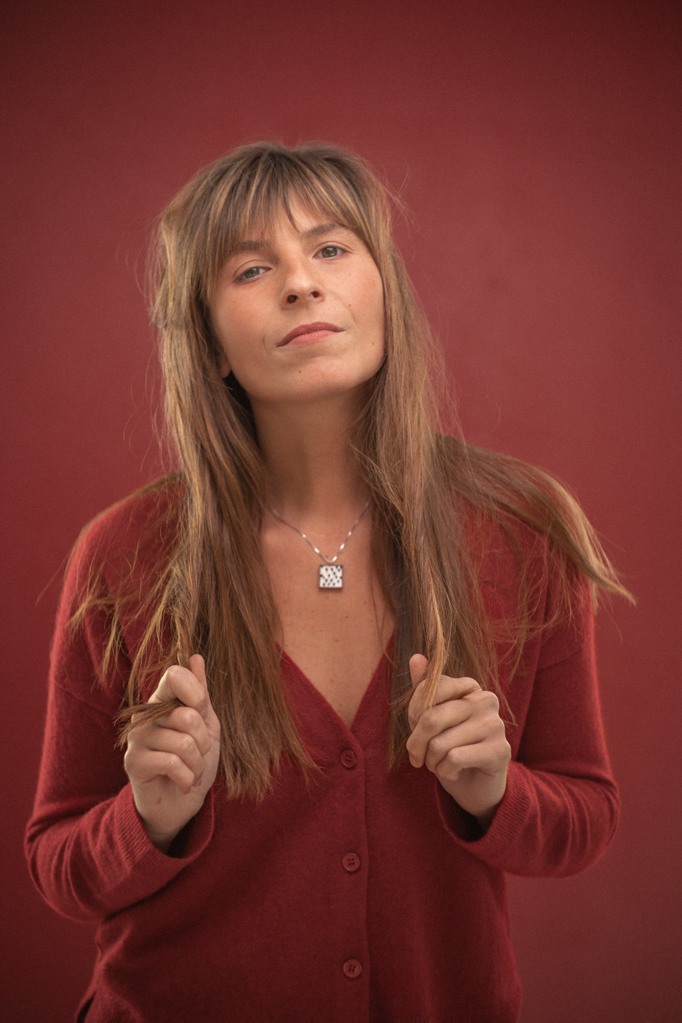 lookbook collection Lady Amherst bijoux en plumes de faisan noires et blanches