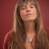 lookbook collection Lady Amherst bijoux en plumes de faisan noires et blanches